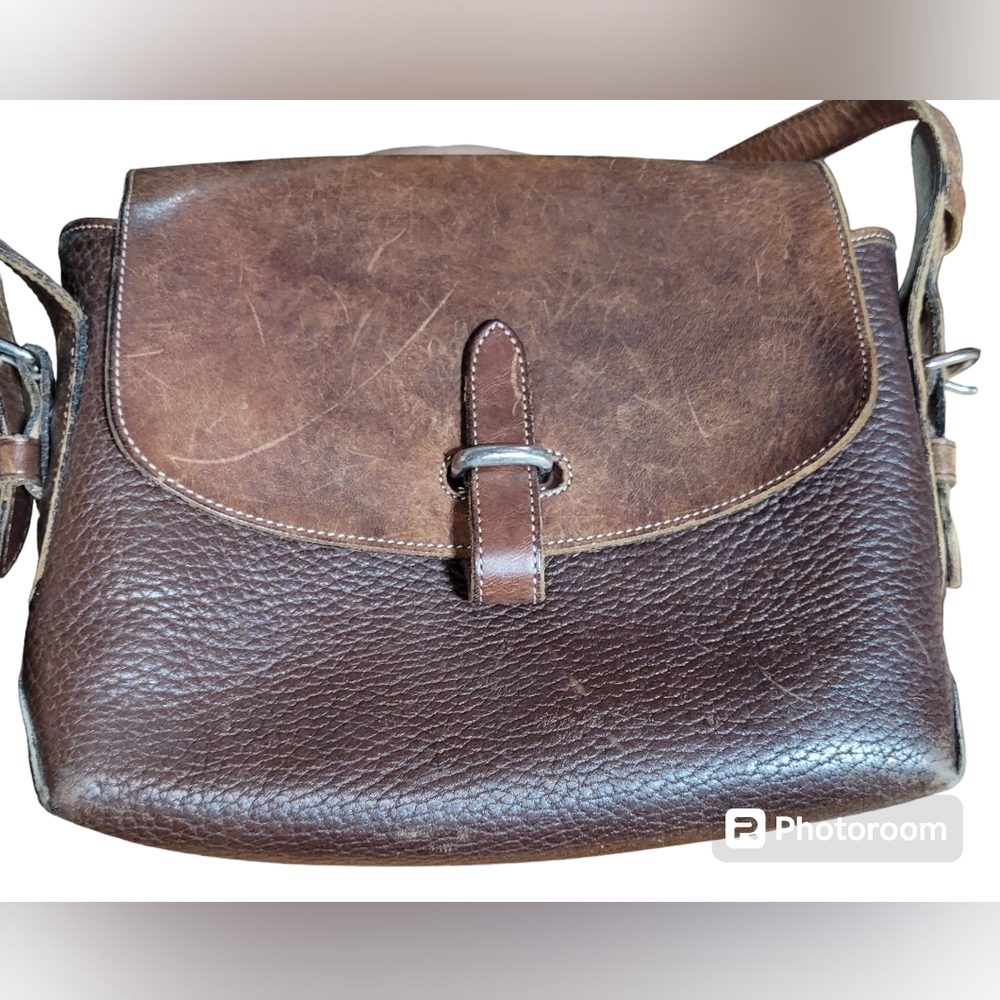 Dooney and Bourke 2 tone brown Leather purse
